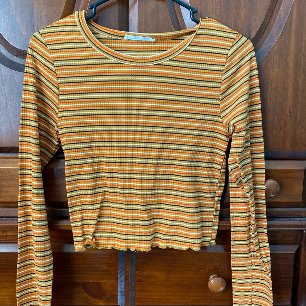 Caution to the wind cropped long sleeve